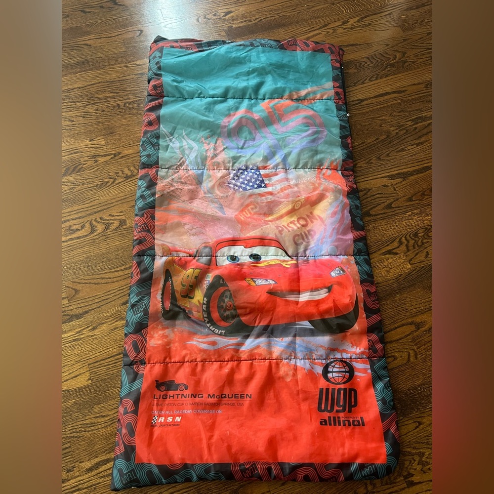 Disney PIXAR Cars Lightning McQueen Camping Sleeping Bag Kid Size 28” x 56”